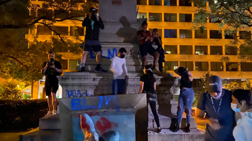 DC protesters pull down, burn statue of Confederate general